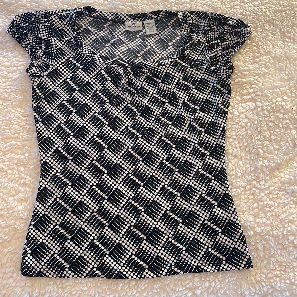 Worthington Black and White Stretch Blouse- Excellent condition